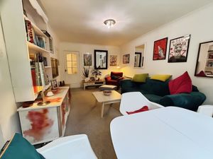 Photo 7- click for photo gallery